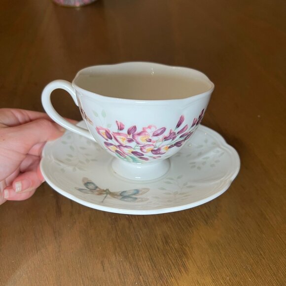 Lennox Butterfly Meadows Teacup and Saucer Set - Picture 1 of 8